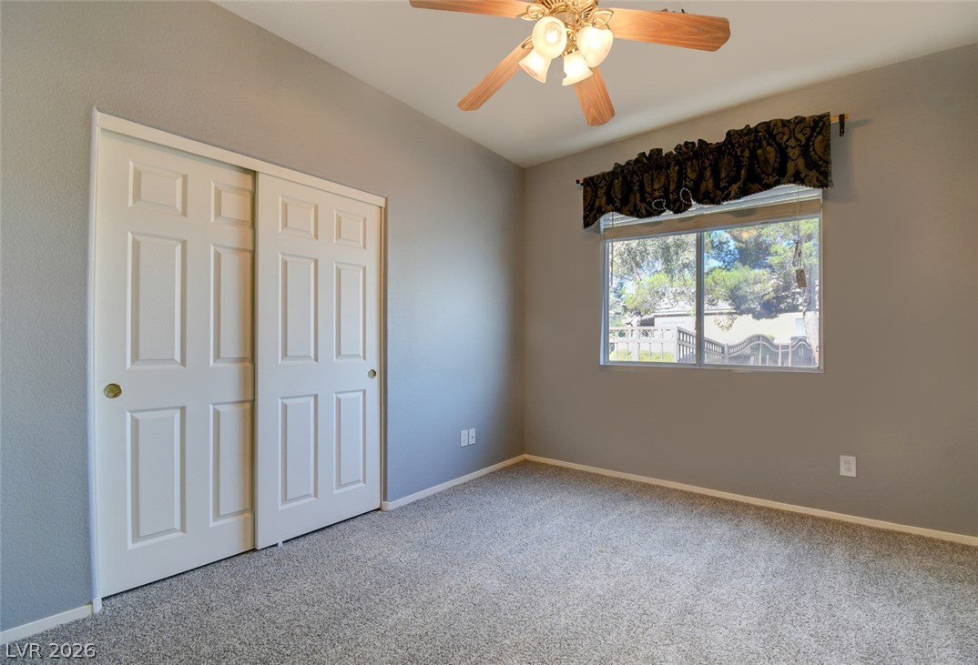 5423 Basset Hound Avenue Las Vegas NV 89131