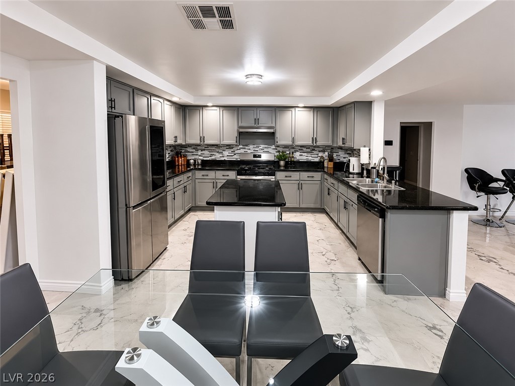484 Fiddlehead Avenue Las Vegas NV 89183