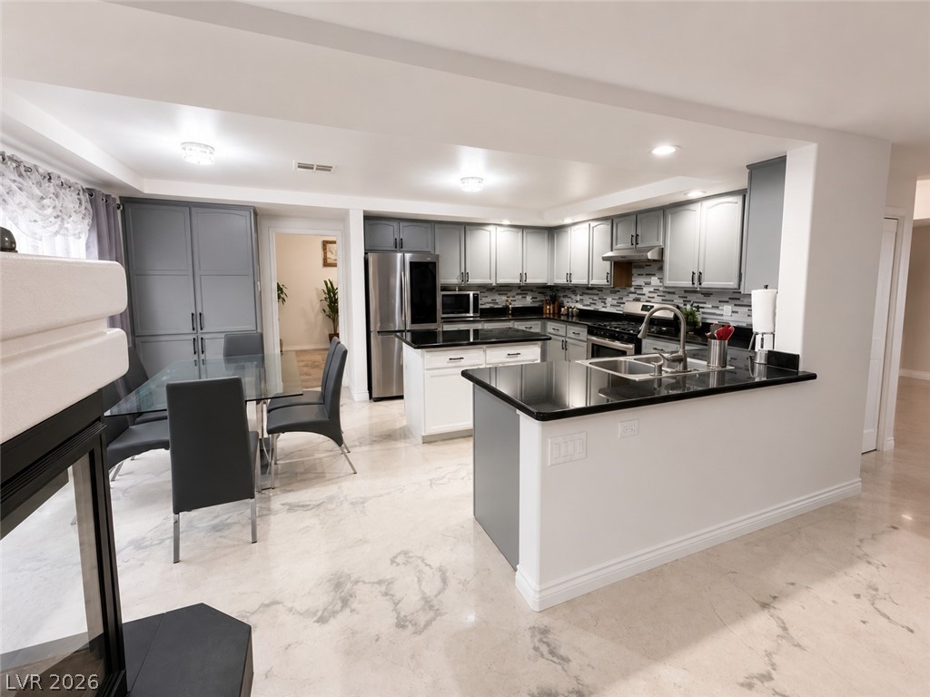 484 Fiddlehead Avenue Las Vegas NV 89183