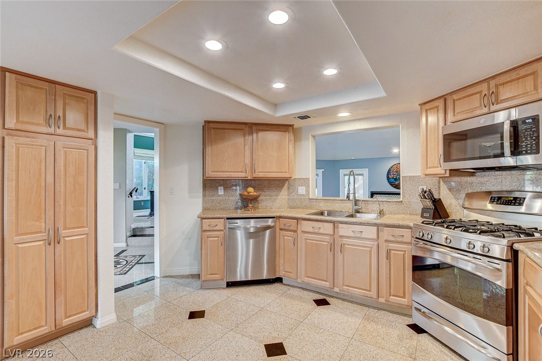 7201 Mission Hills Drive Las Vegas NV 89113
