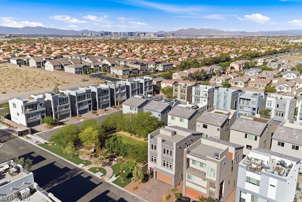 8142 Eaton Hill Street Las Vegas NV 89113