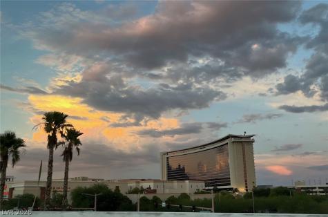 8500 Linderwood Drive Las Vegas NV 89134