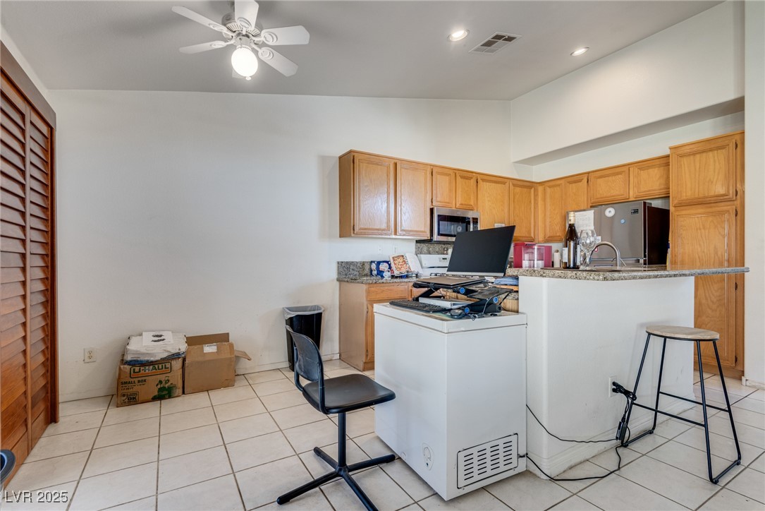 1705 Night Shadow Avenue North Las Vegas NV 89031