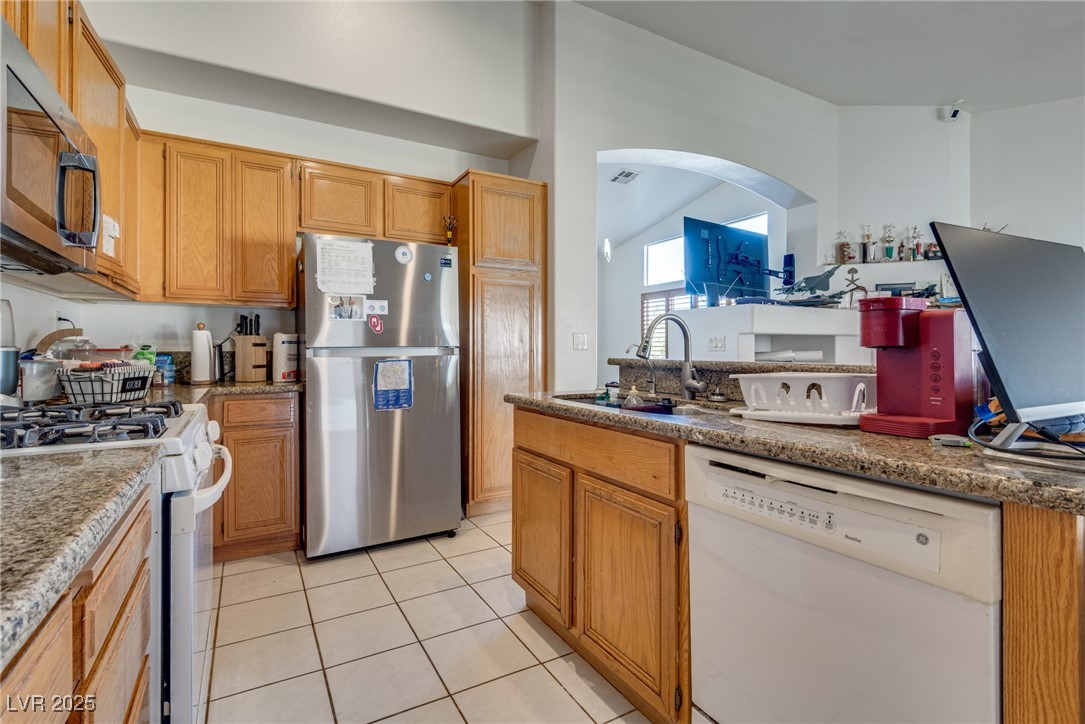 1705 Night Shadow Avenue North Las Vegas NV 89031