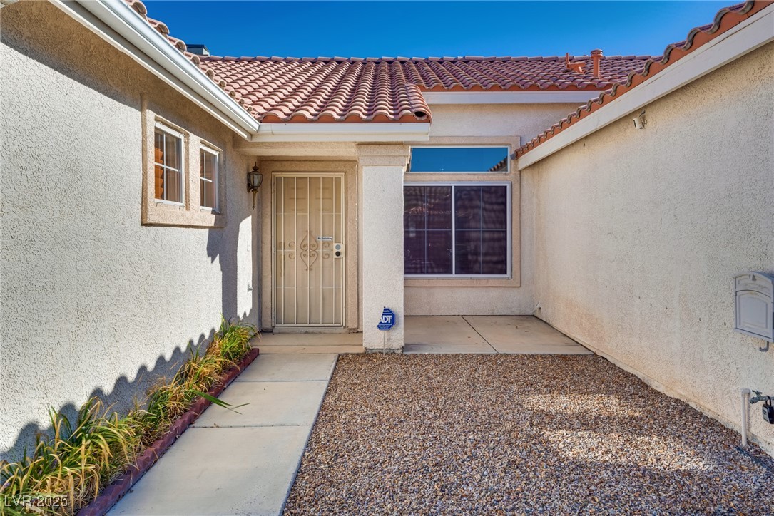 1705 Night Shadow Avenue North Las Vegas NV 89031