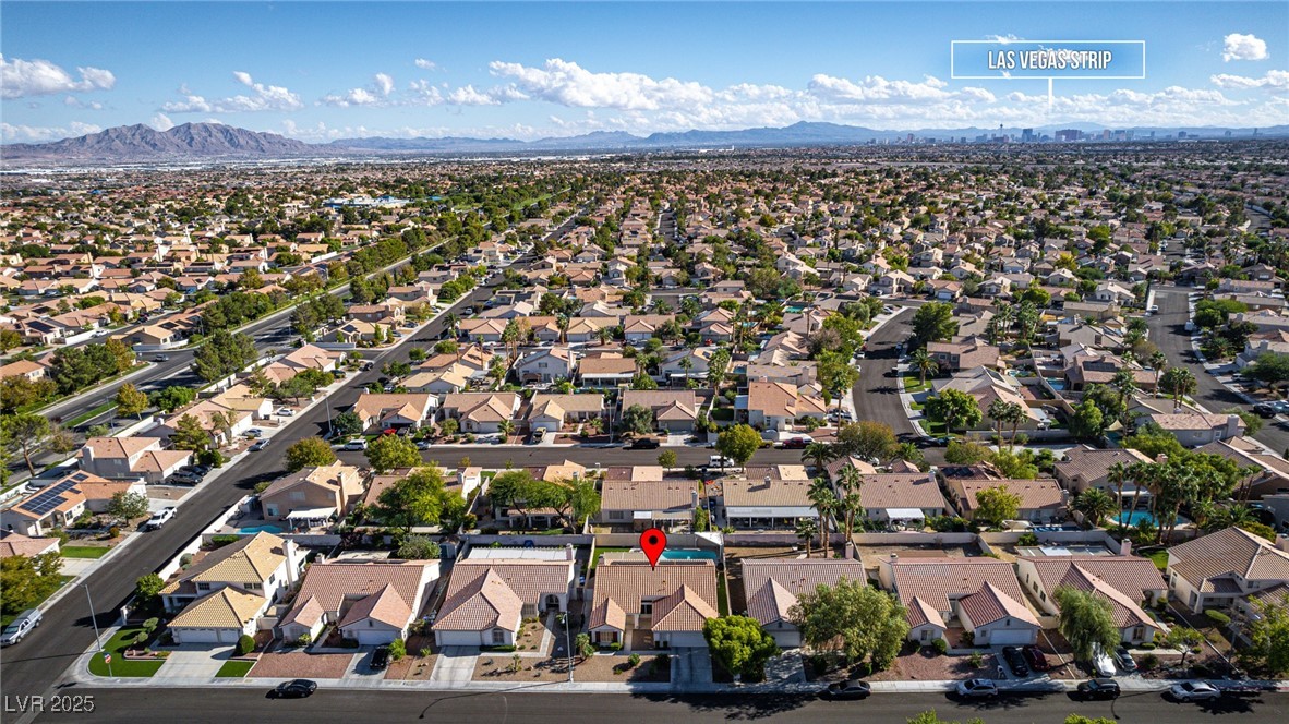 1705 Night Shadow Avenue North Las Vegas NV 89031
