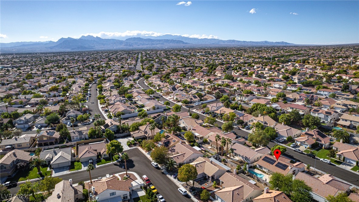 1705 Night Shadow Avenue North Las Vegas NV 89031