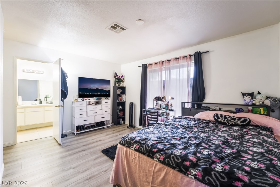 6135 Meadowgrass Lane Las Vegas NV 89103