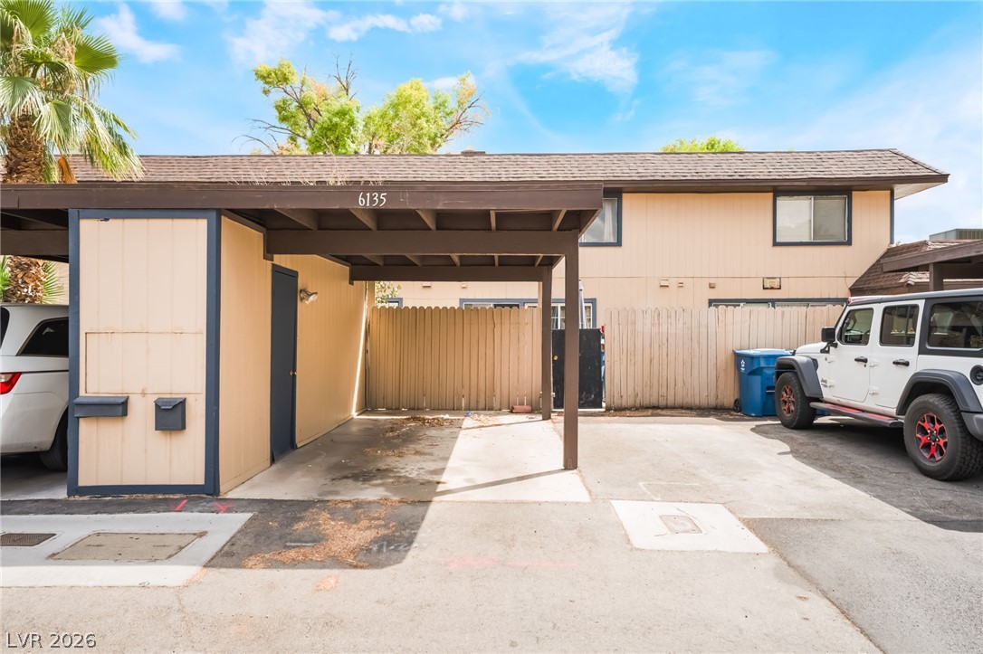 6135 Meadowgrass Lane Las Vegas NV 89103