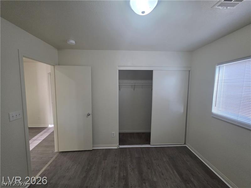 11882 Snow Bank Street Las Vegas NV 89183