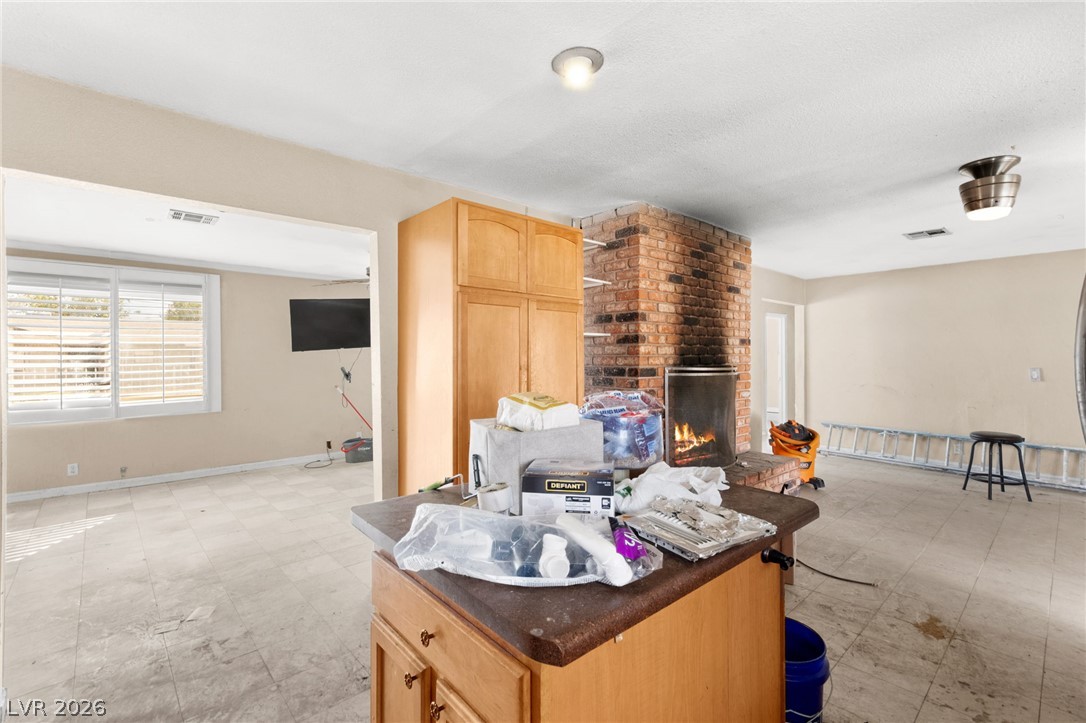 4286 Welter Avenue Las Vegas NV 89104