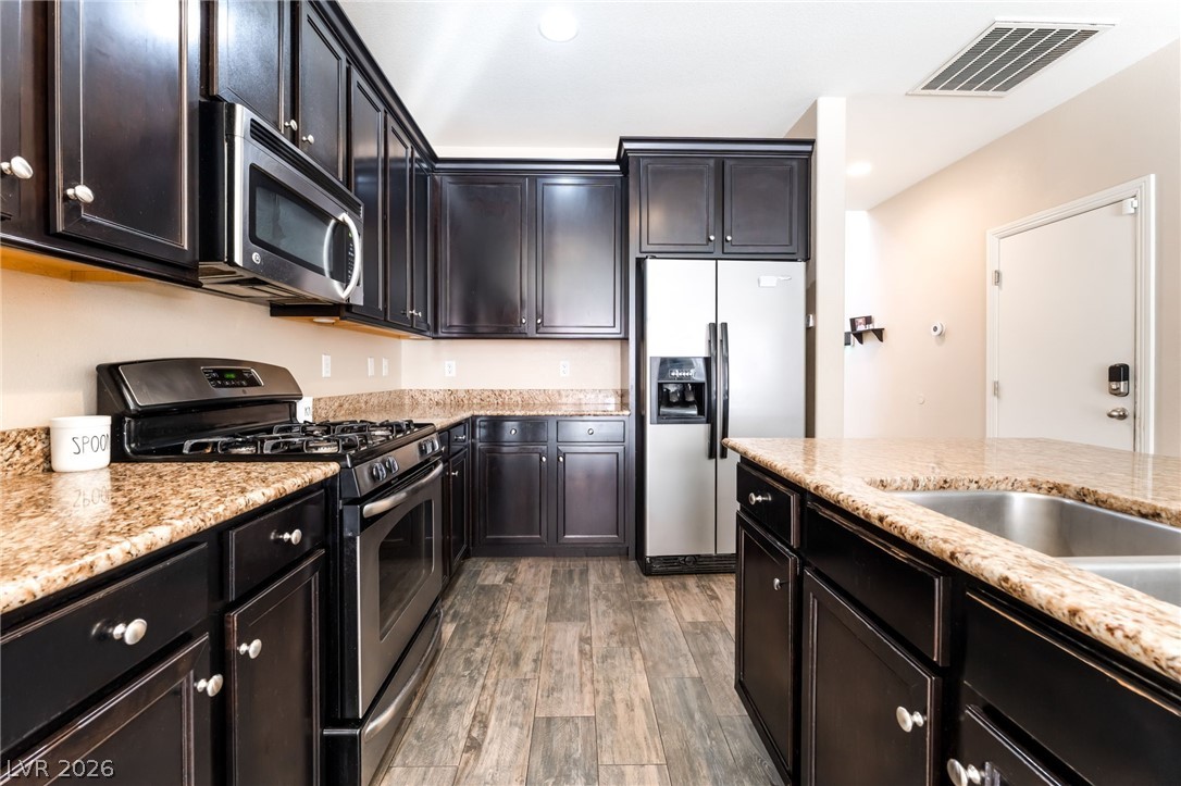 7113 Forest Heights Court Las Vegas NV 89166