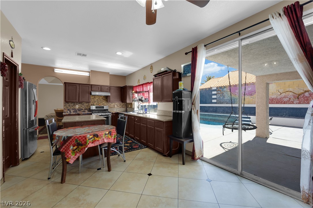 1585 Darryl Avenue Las Vegas NV 89123