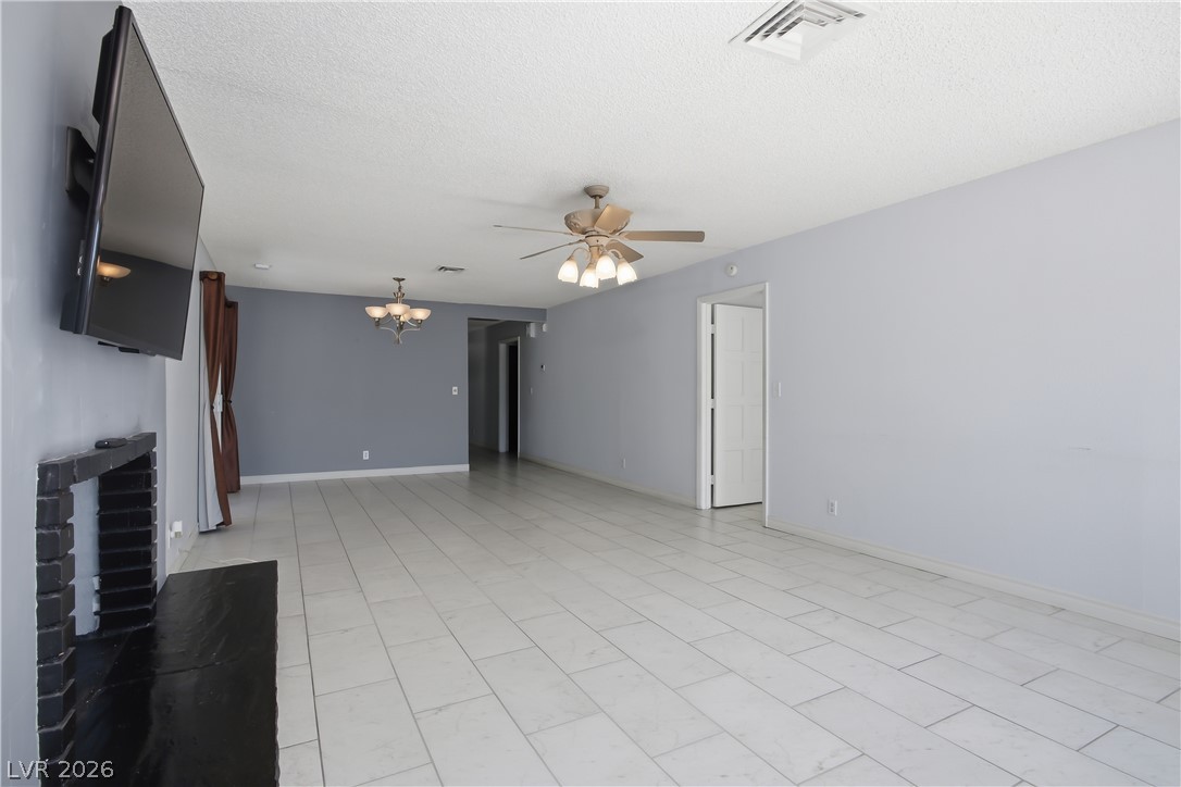3009 Plaza De Rosa Las Vegas NV 89102
