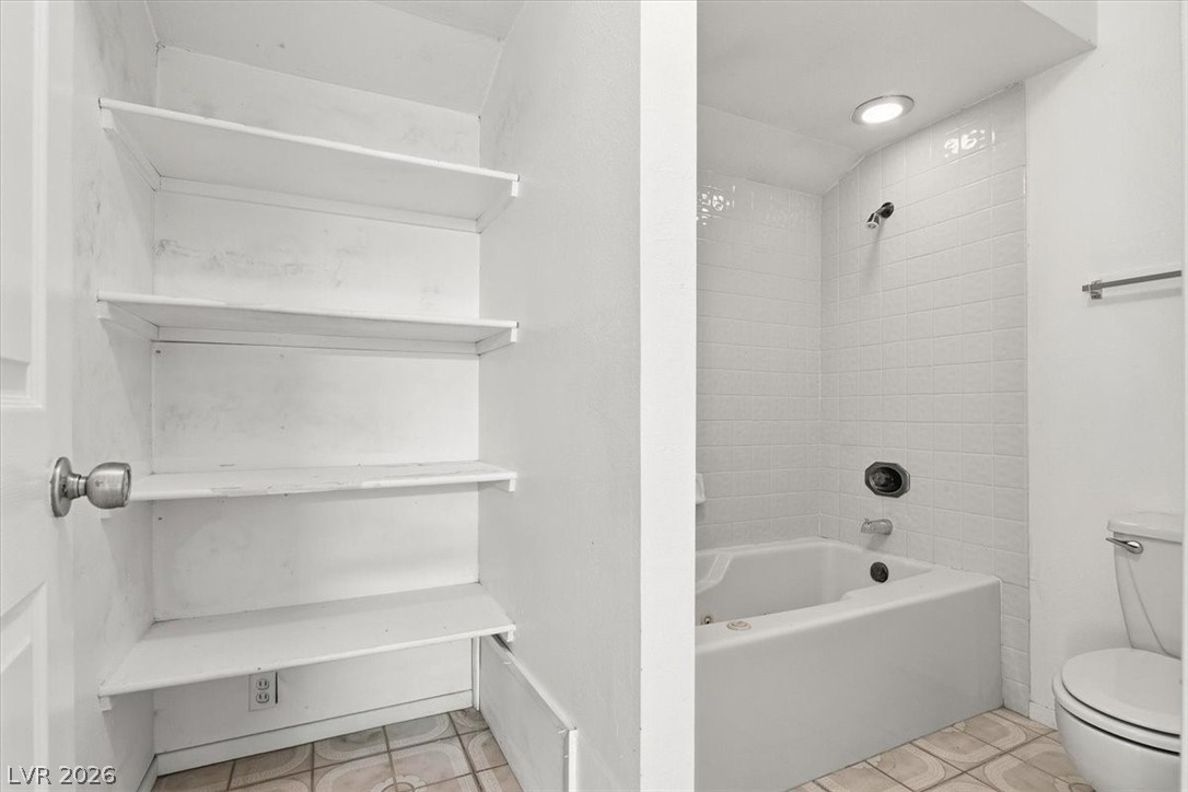 3449 Lorilou Lane 4 Las Vegas NV 89121