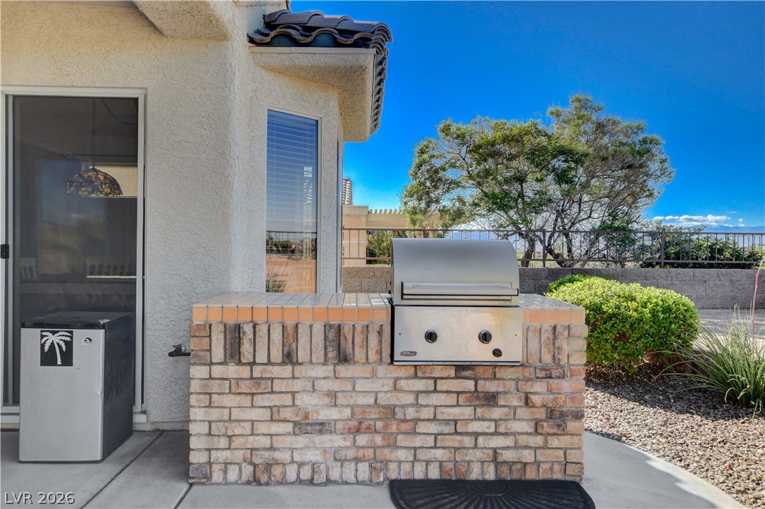 2842 Freedom Hills Drive Henderson NV 89052