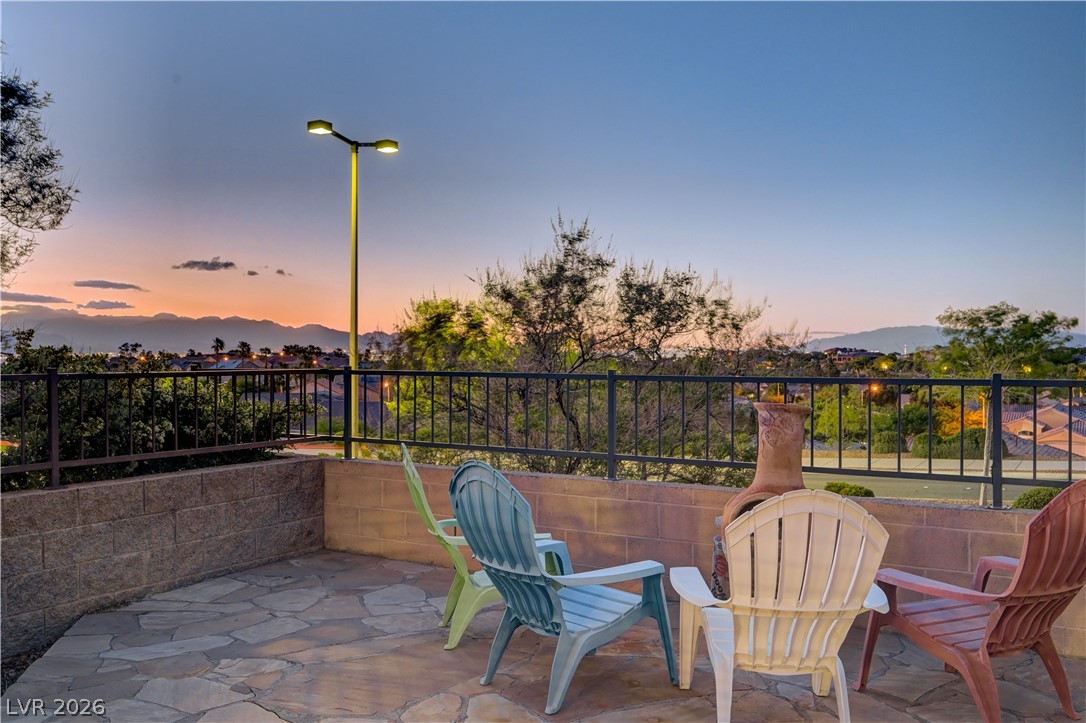 2842 Freedom Hills Drive Henderson NV 89052