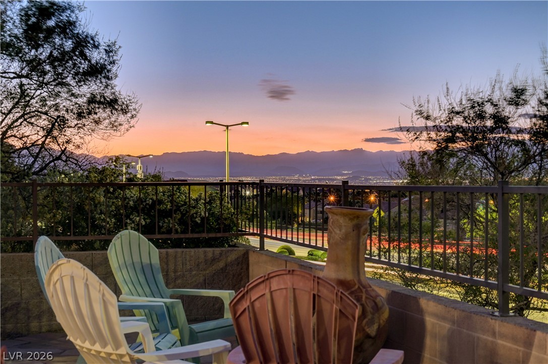 2842 Freedom Hills Drive Henderson NV 89052