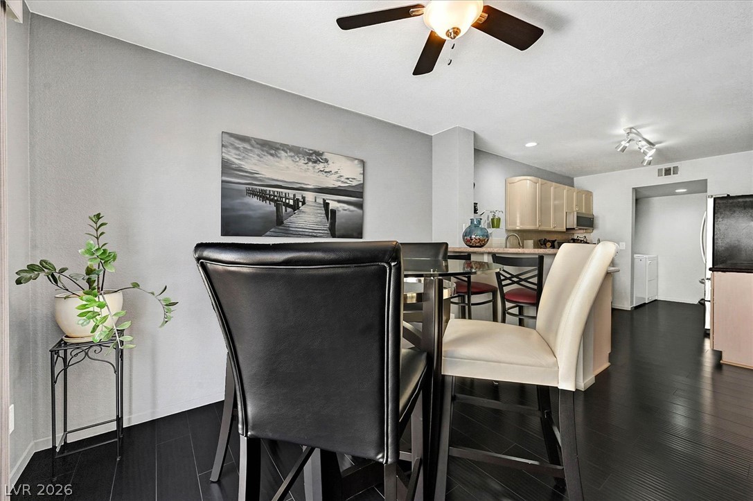 7950 Rosellen Avenue Las Vegas NV 89147
