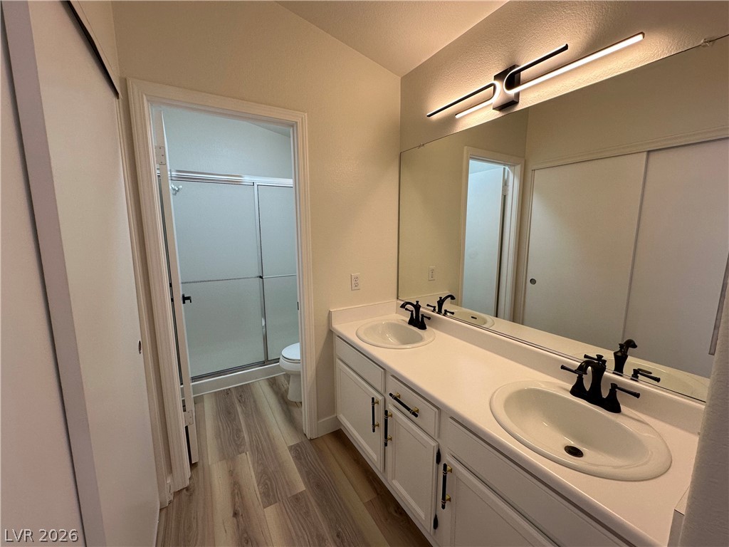 1833 Cedar Bluffs Way Las Vegas NV 89128