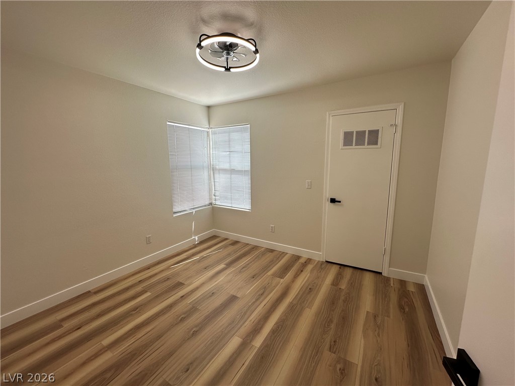 1833 Cedar Bluffs Way Las Vegas NV 89128