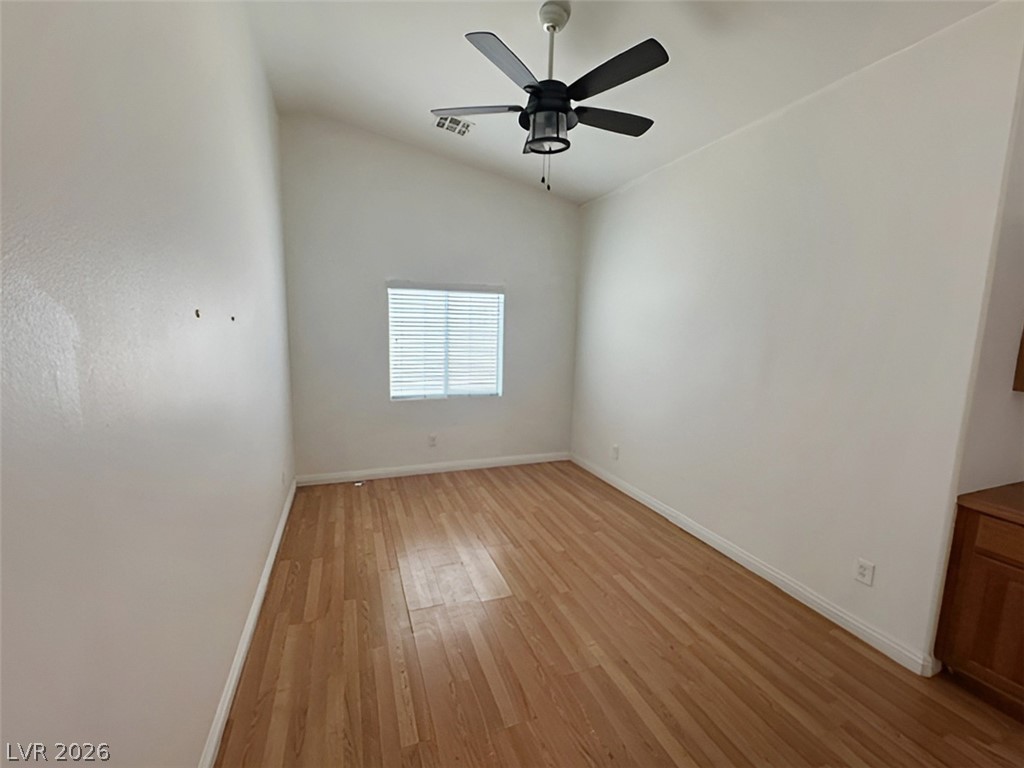2513 Torch Avenue North Las Vegas NV 89081