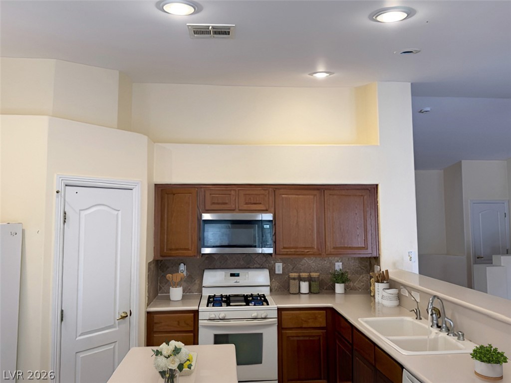 2513 Torch Avenue North Las Vegas NV 89081