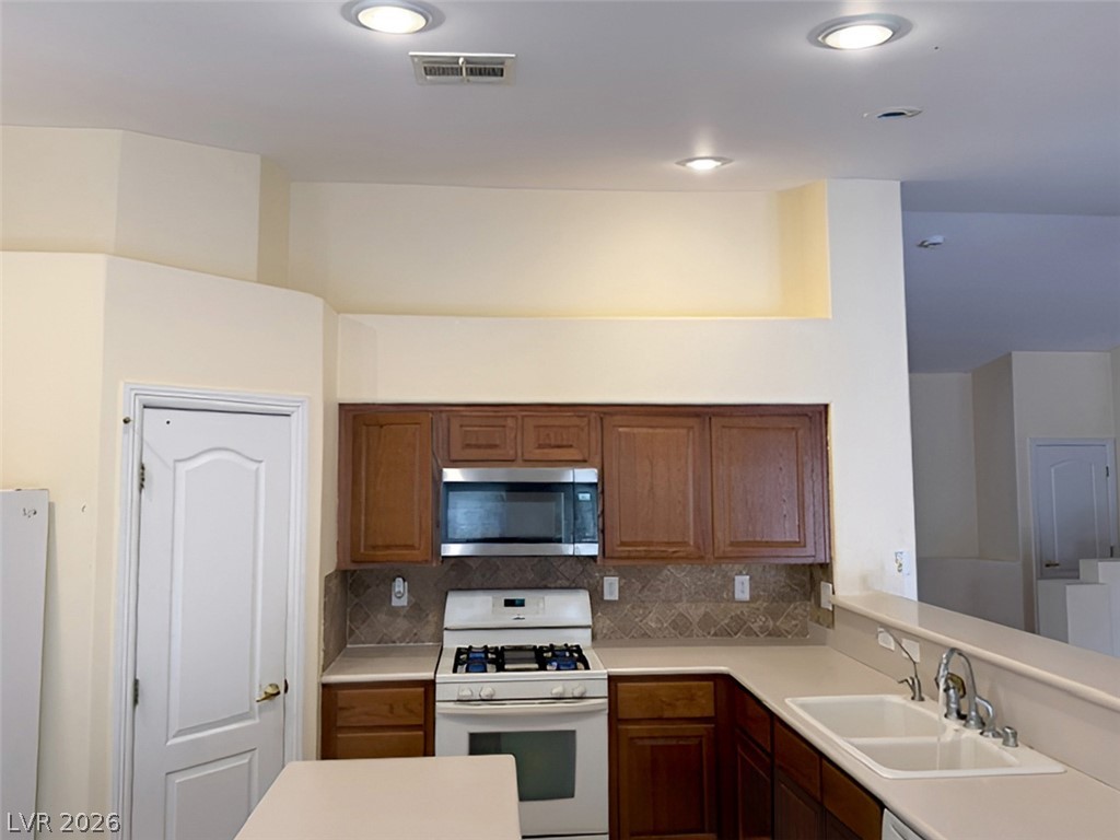 2513 Torch Avenue North Las Vegas NV 89081