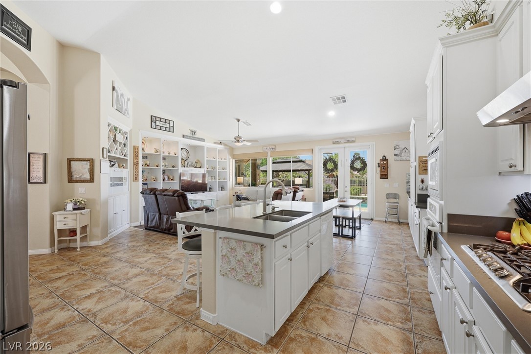 4937 Wayfaring Tree Avenue Las Vegas NV 89131