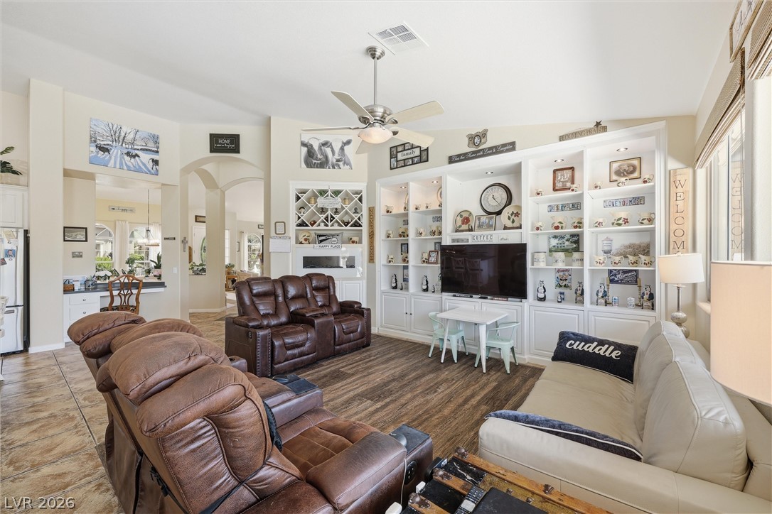 4937 Wayfaring Tree Avenue Las Vegas NV 89131