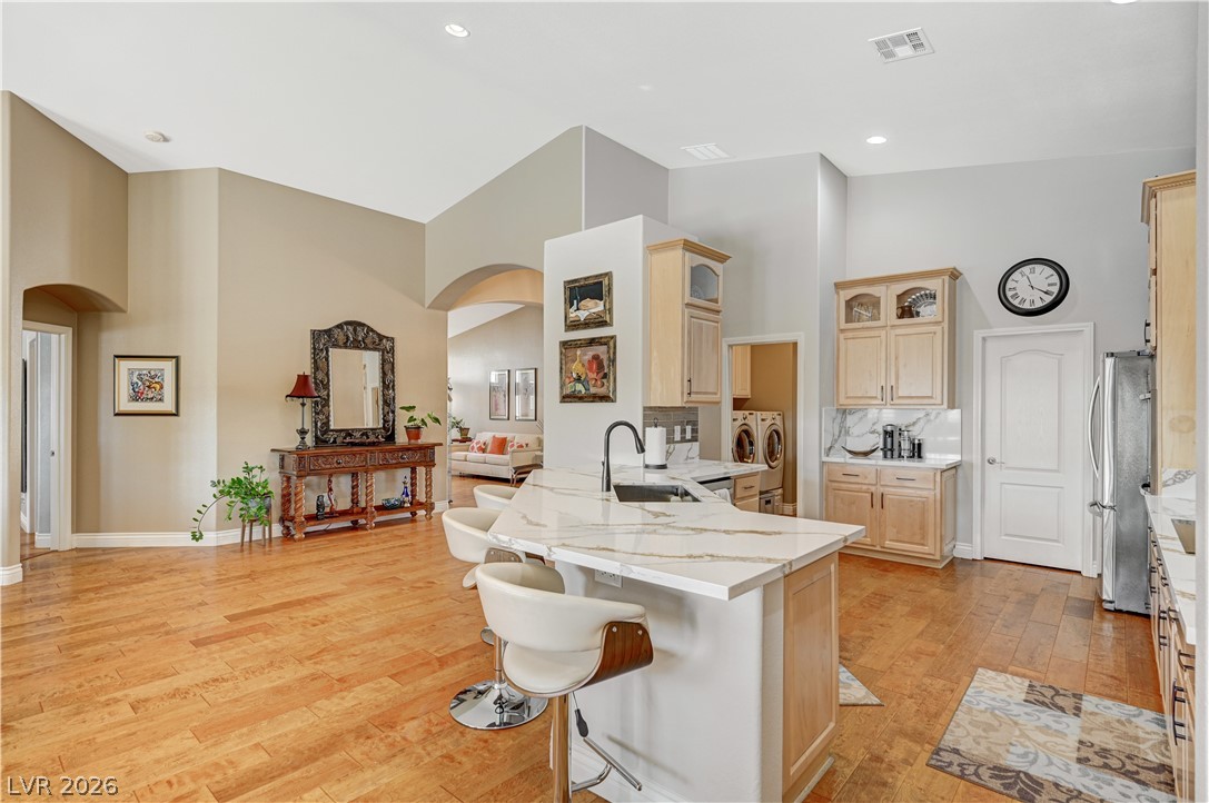 5669 Victoria Regina Avenue Las Vegas NV 89139