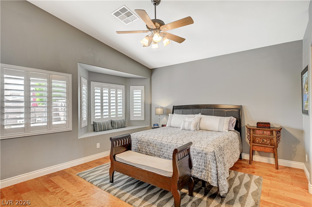 5669 Victoria Regina Avenue Las Vegas NV 89139