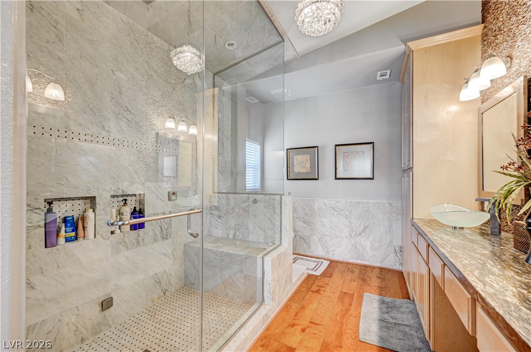 5669 Victoria Regina Avenue Las Vegas NV 89139