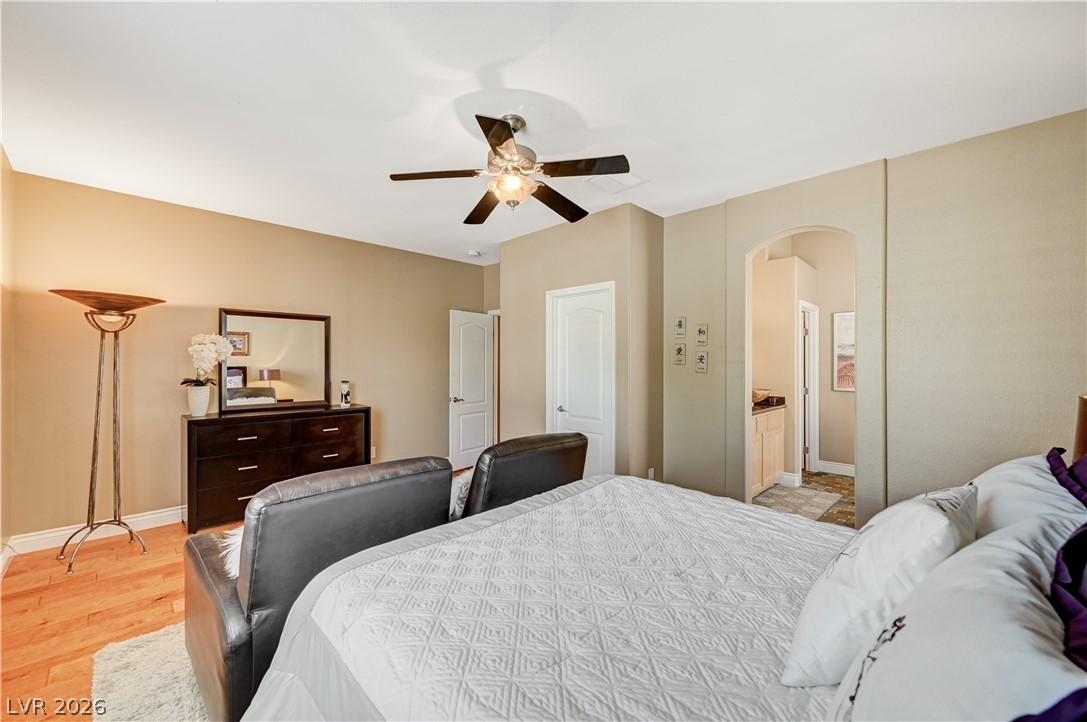 5669 Victoria Regina Avenue Las Vegas NV 89139
