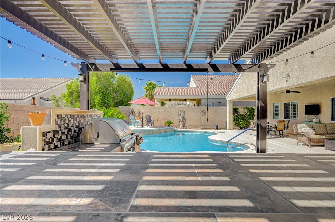 5669 Victoria Regina Avenue Las Vegas NV 89139