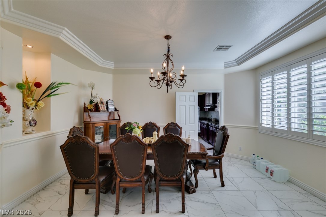 10 Gulf Pines Avenue Las Vegas NV 89148