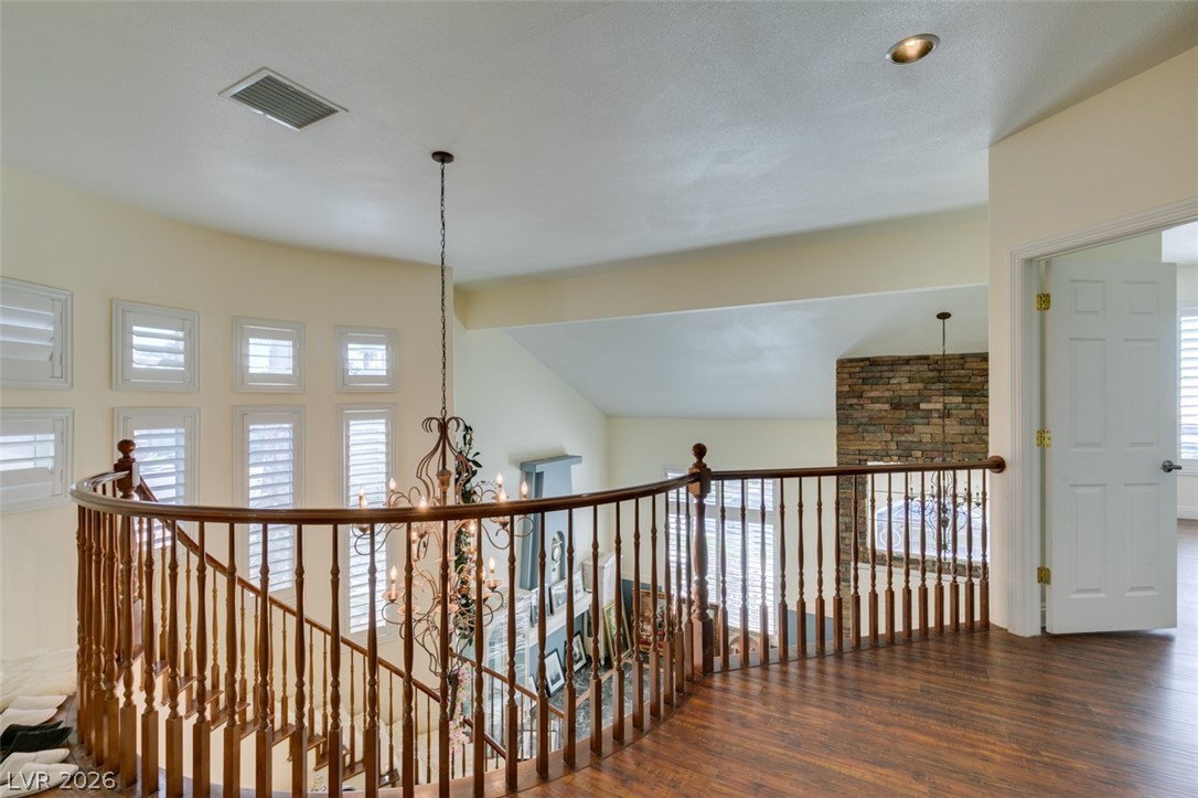 10 Gulf Pines Avenue Las Vegas NV 89148