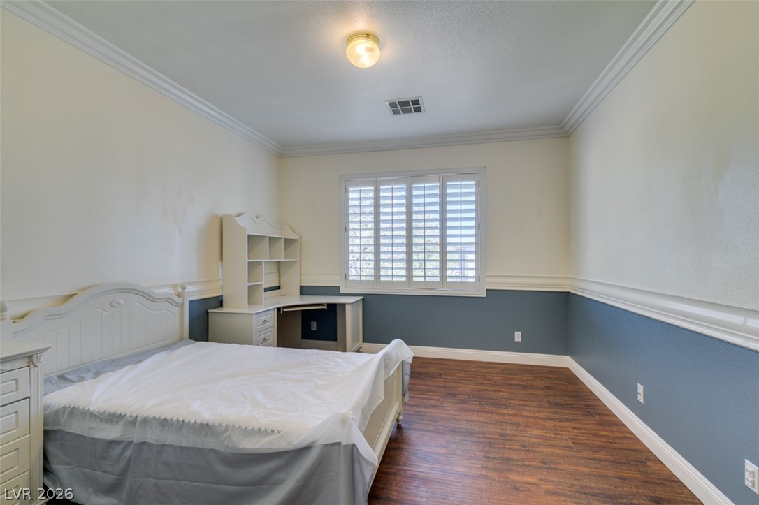 10 Gulf Pines Avenue Las Vegas NV 89148