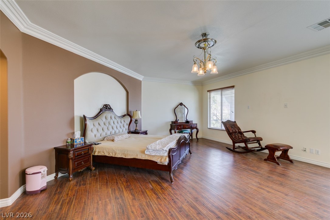 10 Gulf Pines Avenue Las Vegas NV 89148