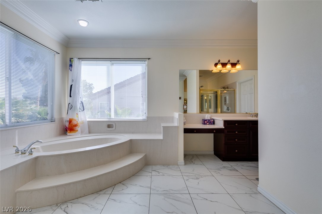 10 Gulf Pines Avenue Las Vegas NV 89148