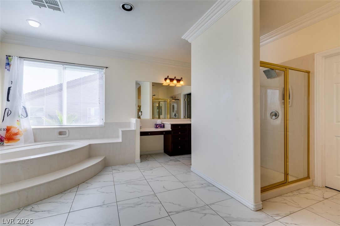 10 Gulf Pines Avenue Las Vegas NV 89148