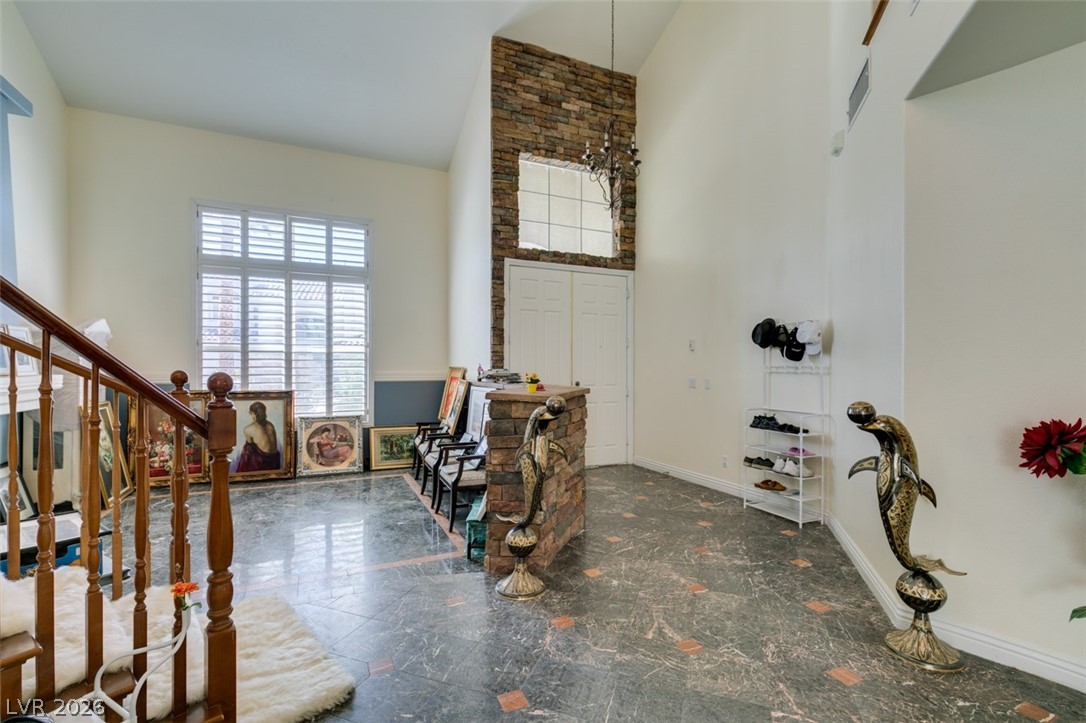 10 Gulf Pines Avenue Las Vegas NV 89148