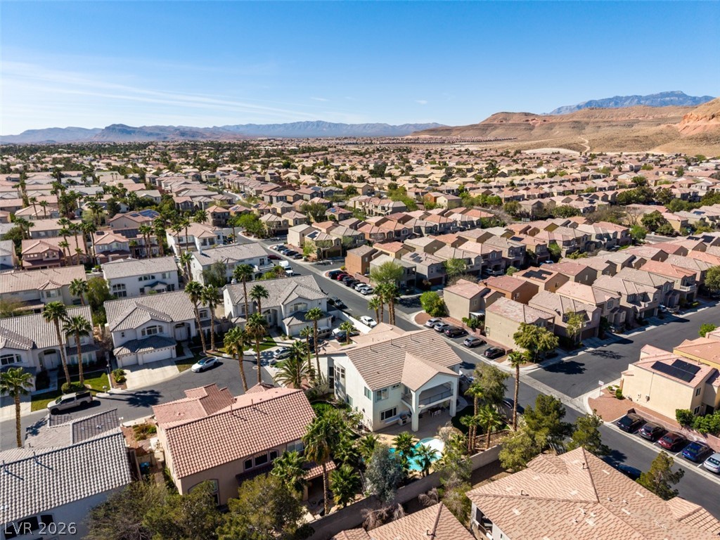 10 Gulf Pines Avenue Las Vegas NV 89148