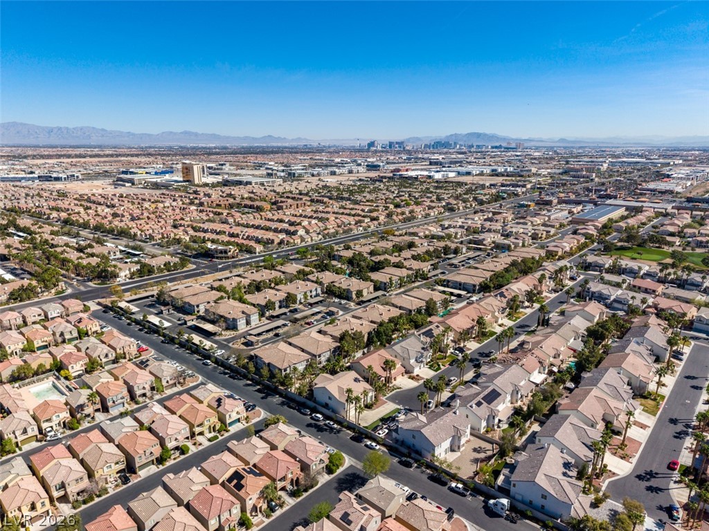 10 Gulf Pines Avenue Las Vegas NV 89148