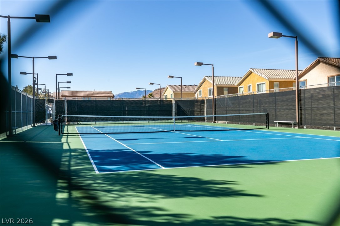 10 Gulf Pines Avenue Las Vegas NV 89148