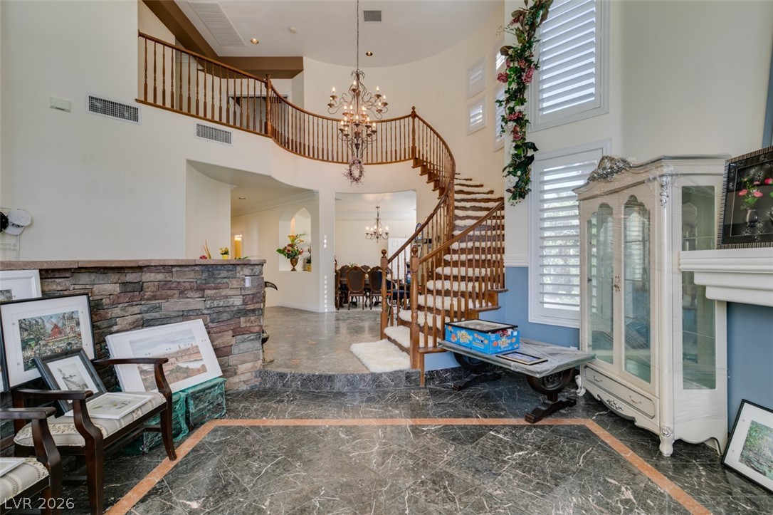 10 Gulf Pines Avenue Las Vegas NV 89148