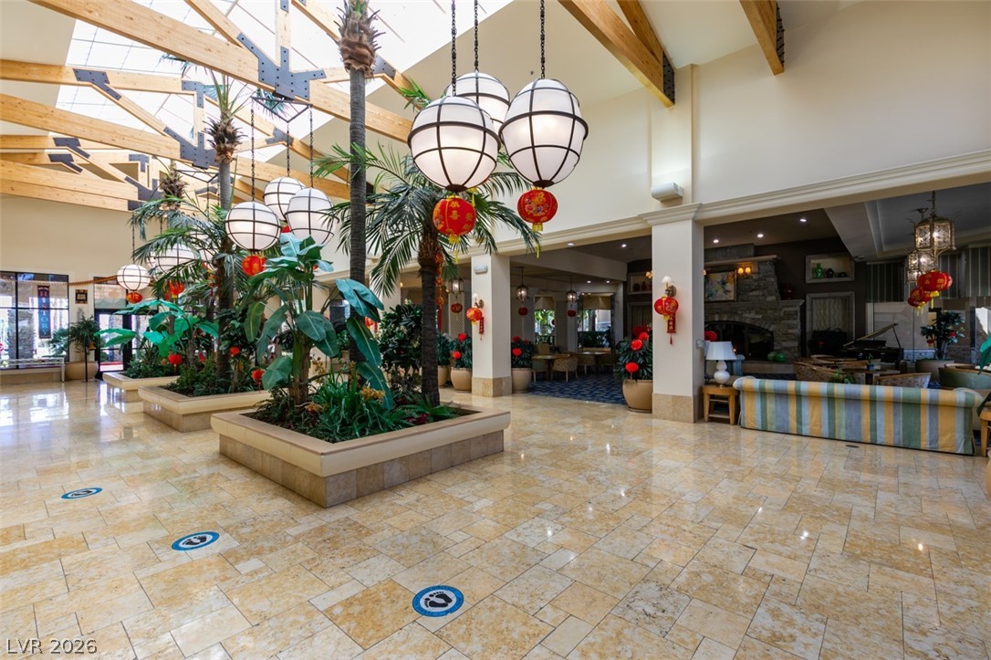 10 Gulf Pines Avenue Las Vegas NV 89148