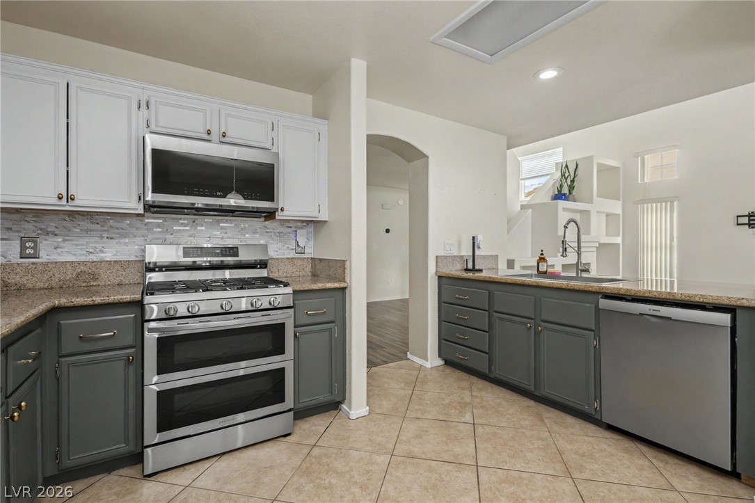 8216 Hollister Avenue Las Vegas NV 89131