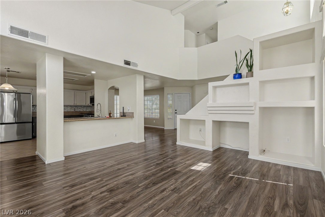 8216 Hollister Avenue Las Vegas NV 89131