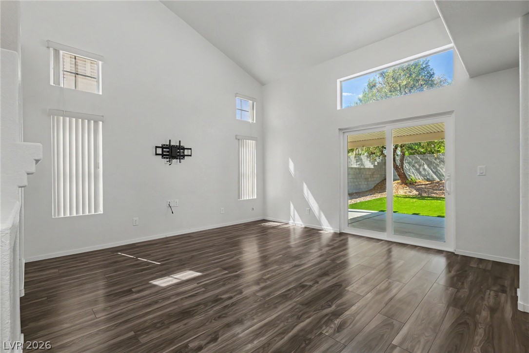 8216 Hollister Avenue Las Vegas NV 89131